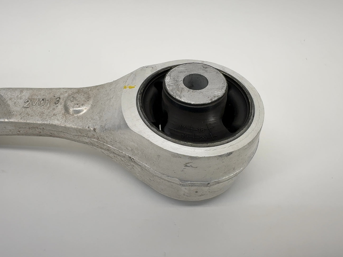 2019 Tesla Model X Front Fore Link Left 1041570-00-B