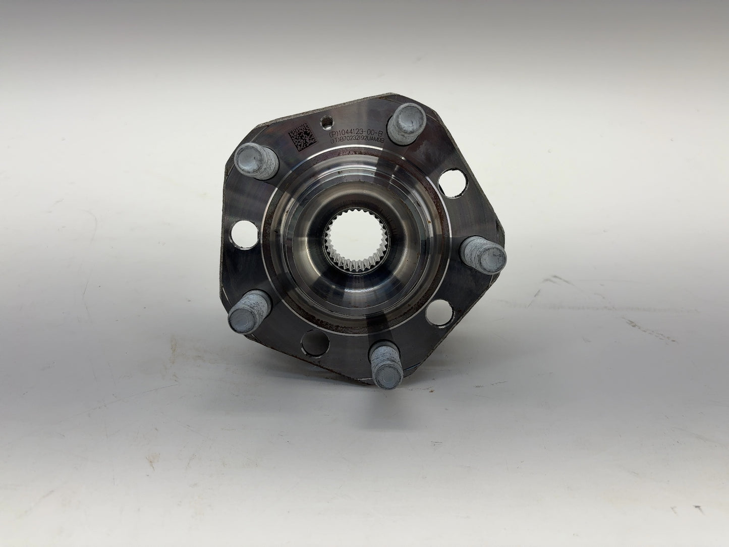 2023 Tesla Model Y Driven Hub Rear 1044123-00-E