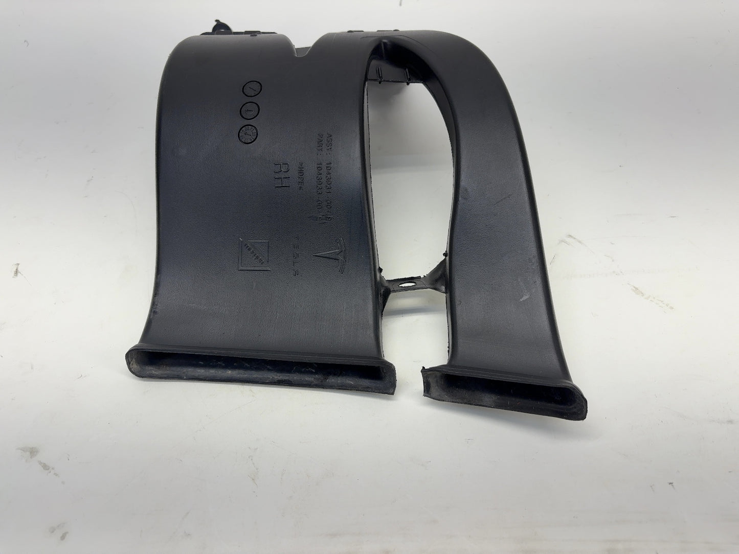 2019 Tesla Model X Duct Front Foglamp Right 1043931-00-E