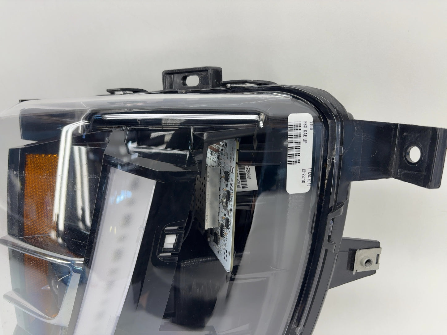 2018 Tesla Model X Left Fog Lamp 1034326-00-B