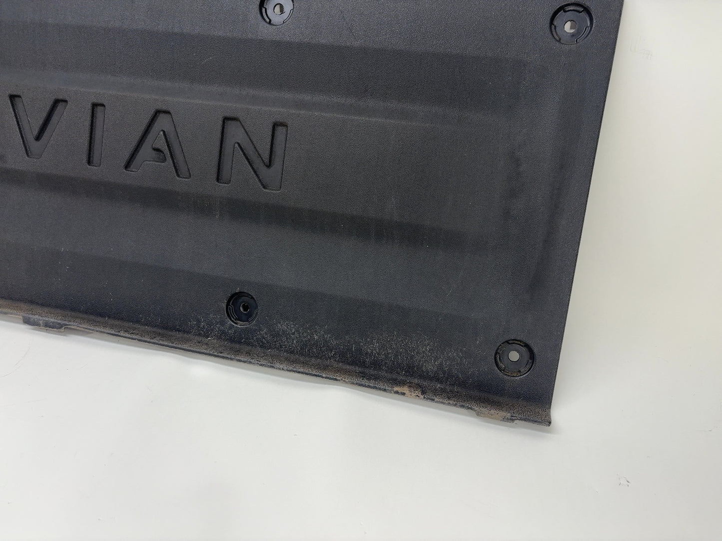 2022 Rivian R1T Bed Panel Front PT00000353-H