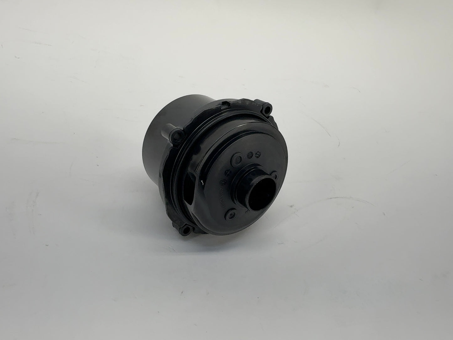 2025 Tesla Model 3 Highland Supermanifold Coolant Pump 1619322-00-C