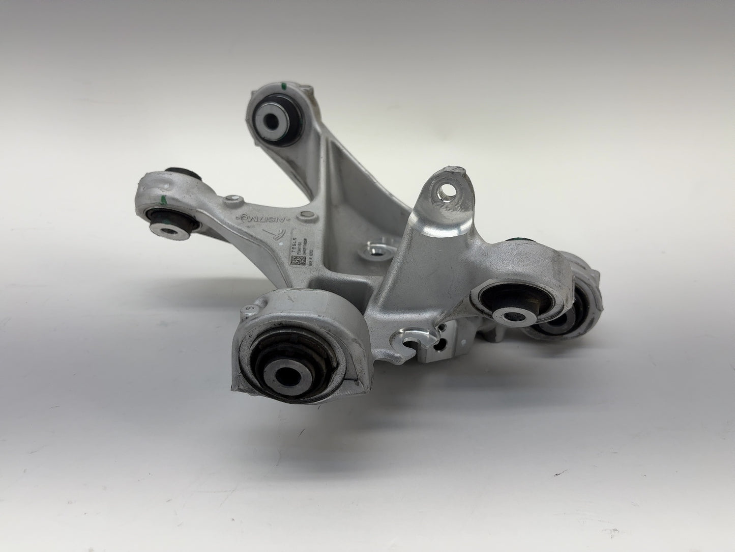 2024-2025 Tesla Model 3 Highland Rear Left Knuckle 1344411-10-D