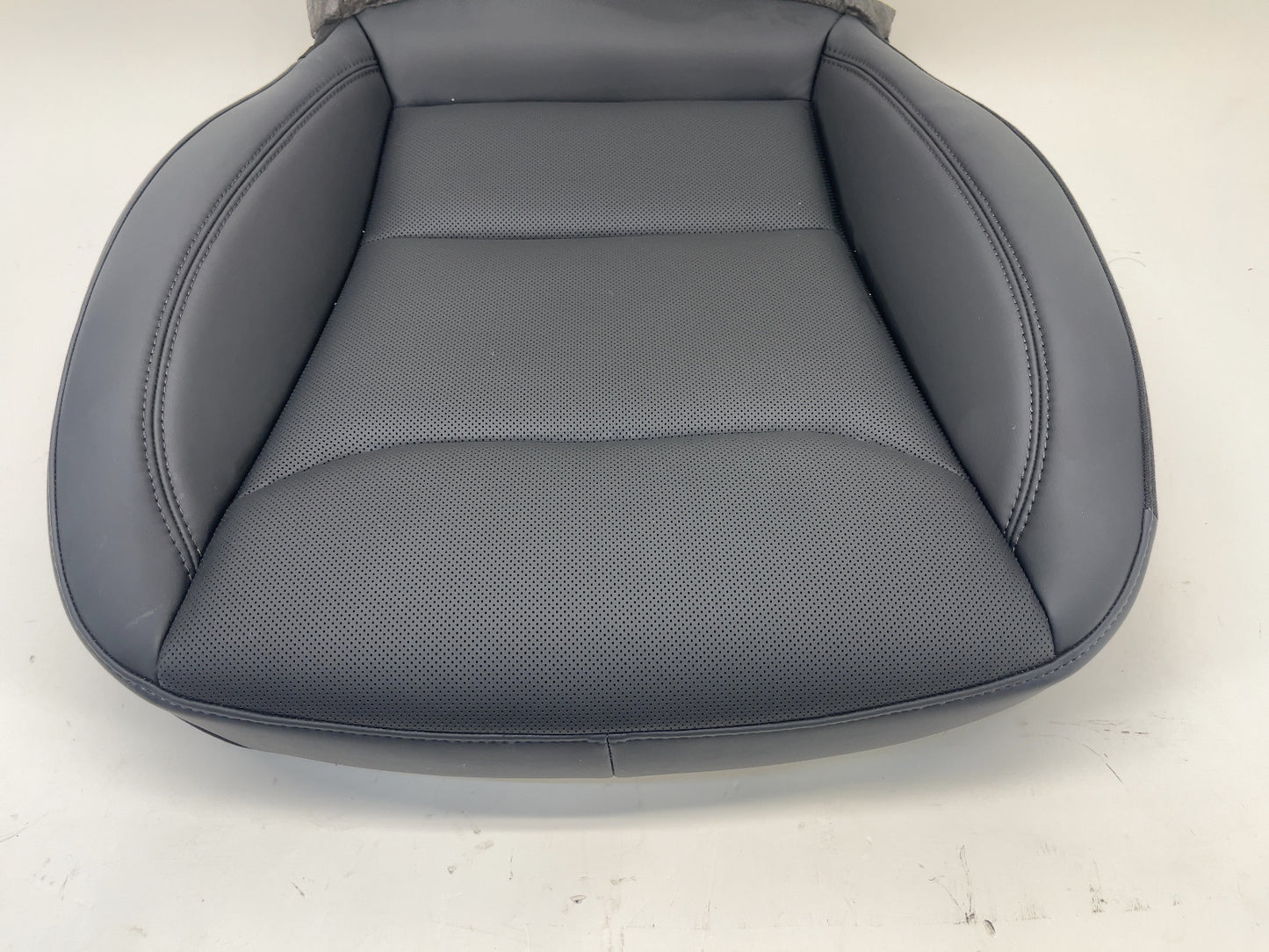 2025 Tesla Model 3 Highland Front Right Seat Lower Cushion 1997745-01-D