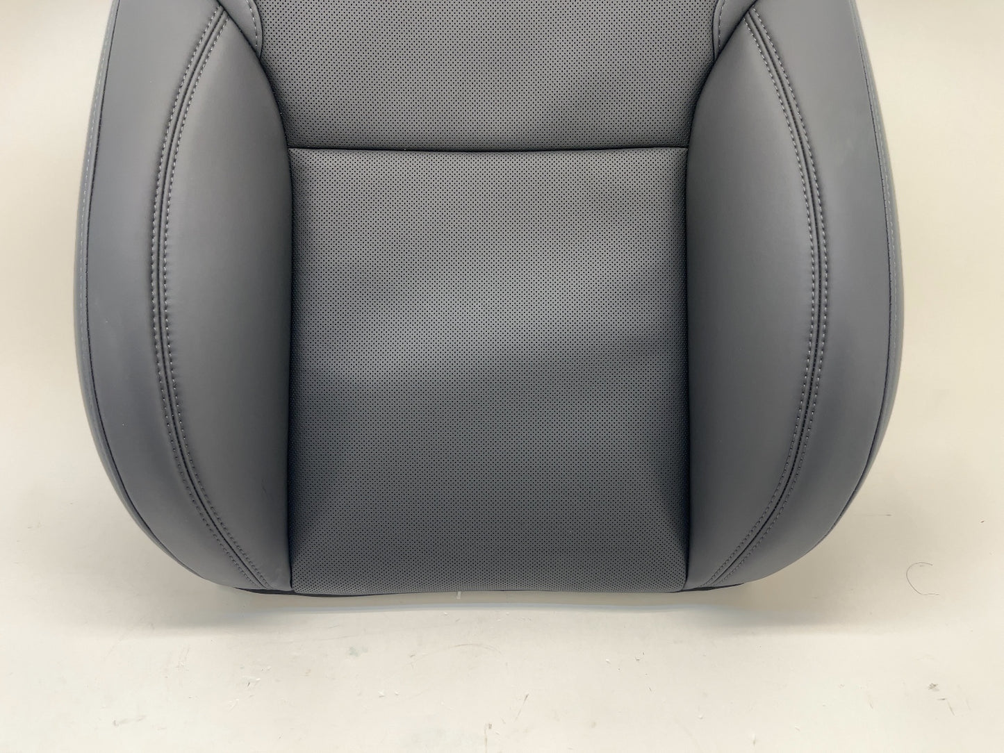 2025 Tesla Model 3 Highland Front Right Seat Upper Cushion 1964745-01-F