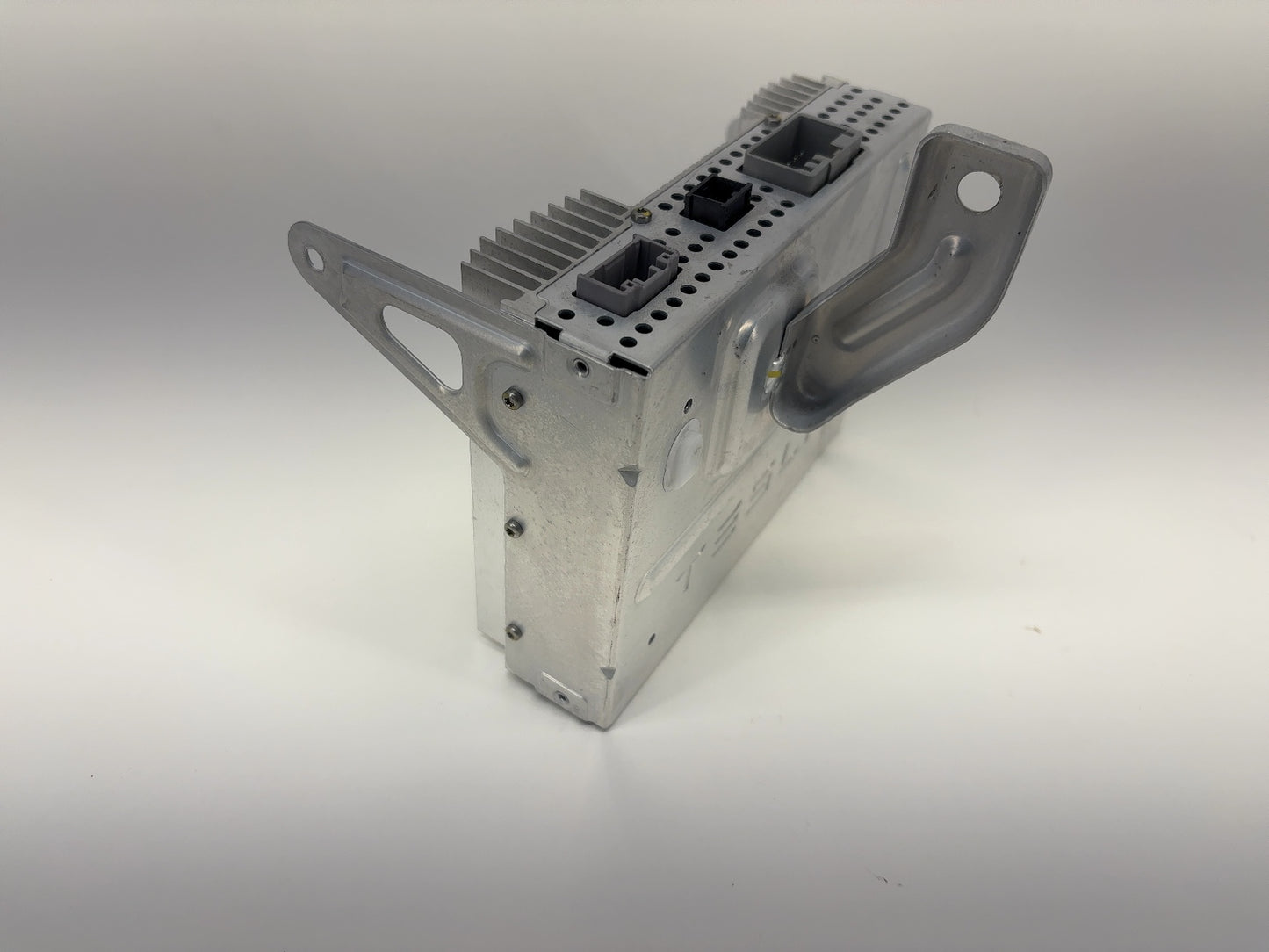 2022 Tesla Model 3 Audio Amplifier 1079748-00-F
