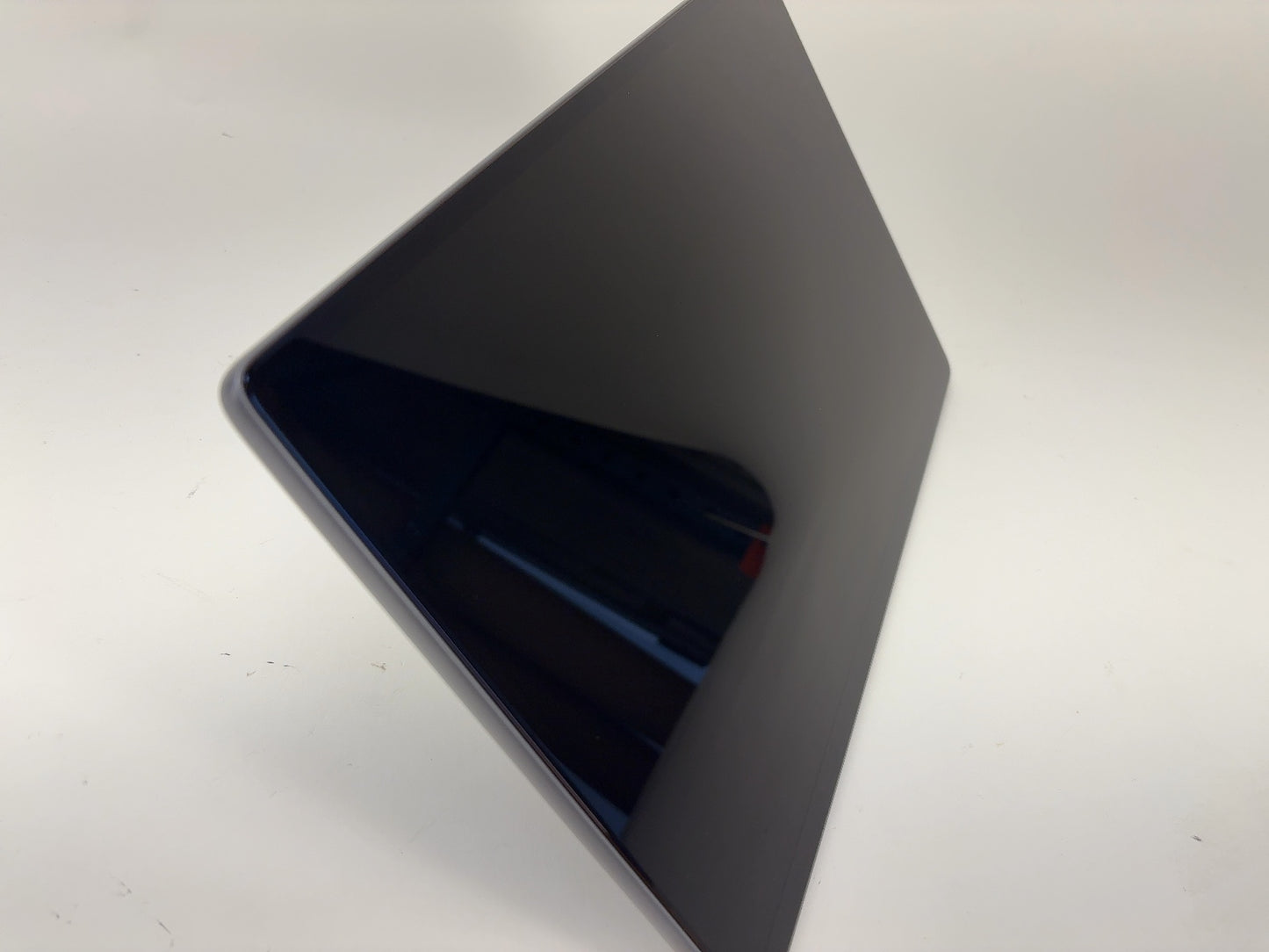 2024-2026 Tesla Model 3 Highland Center Display 1756566-00-D