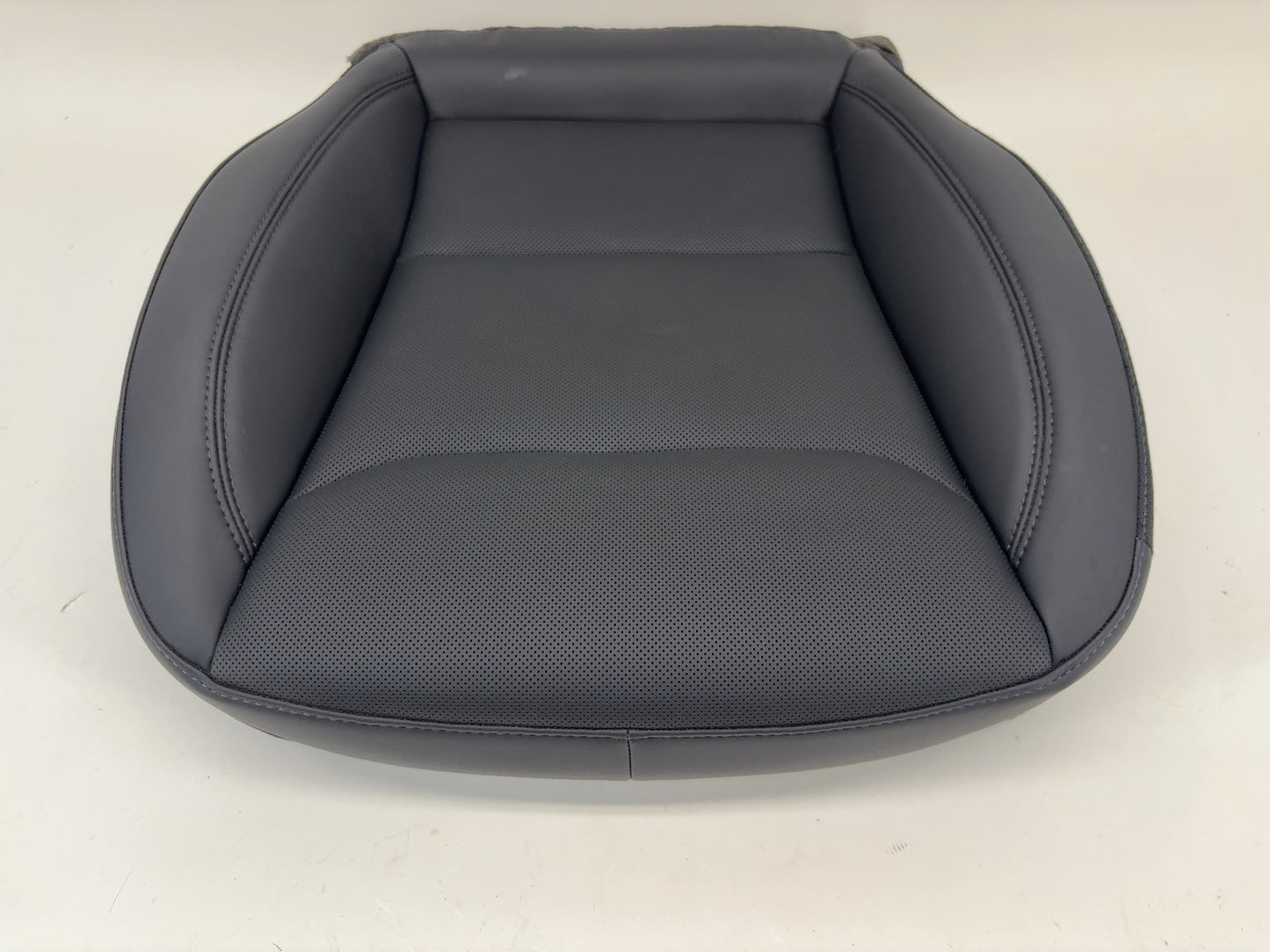 2025 Tesla Model 3 Highland Front Right Seat Lower Cushion 1997745-01-D