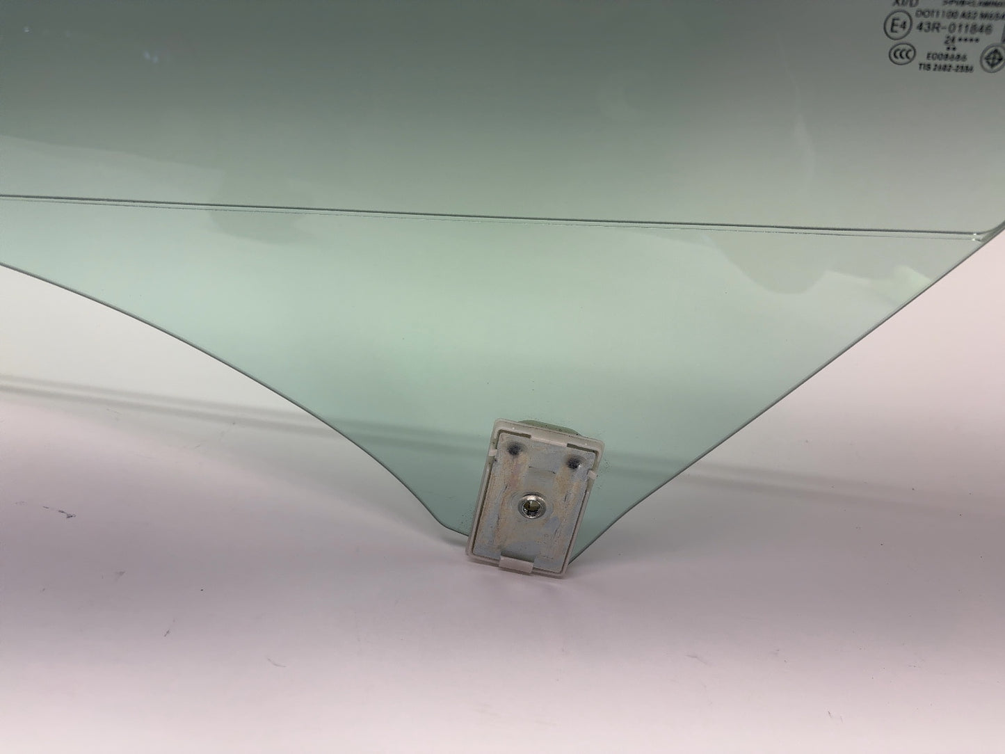 2024-2025 Tesla Model 3 Highland Front Left Door Glass Laminated 1768719-00-D