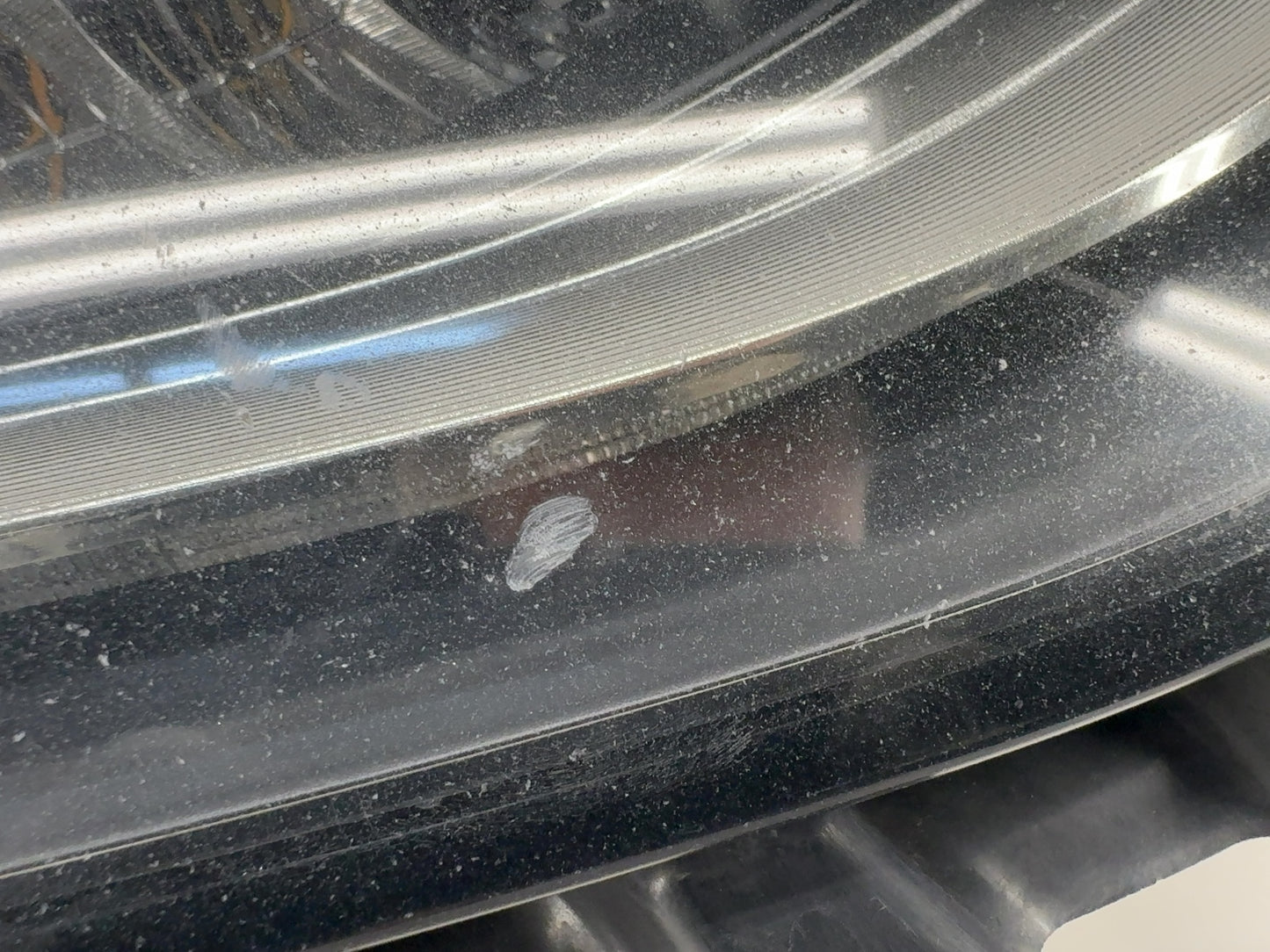 2018 Tesla Model 3 Right Headlamp 1077372-10-I