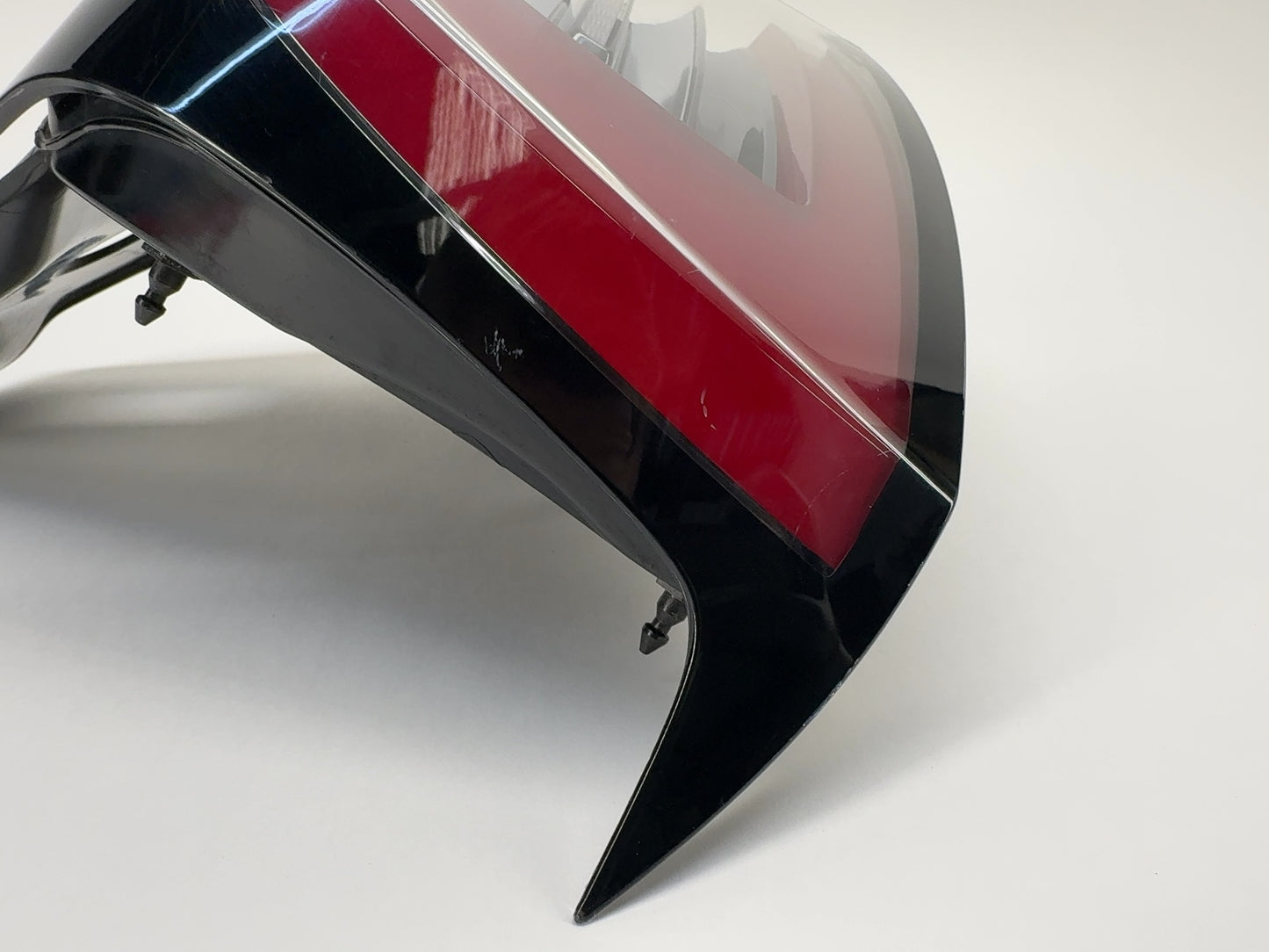 2018-2020 Tesla Model 3 Left Tail Lamp Quarter Mounted 1077397-00-F