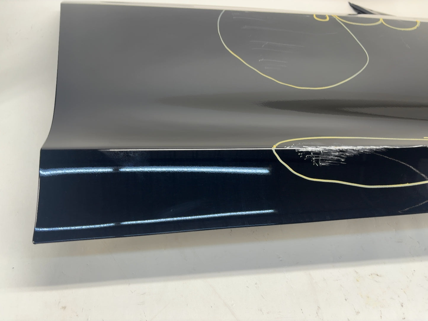 2024-2025 Tesla Model 3 Highland Front Right Door Shell 1751846-E0-A