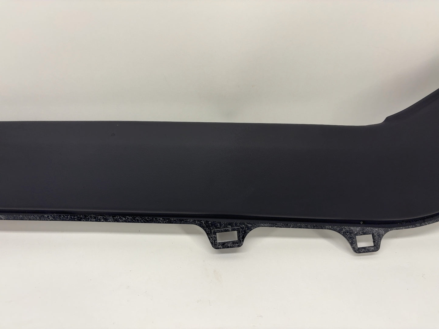 2025 Tesla Model 3 Highland Center Console Right Hockey Stick Trim 1714487-20-F
