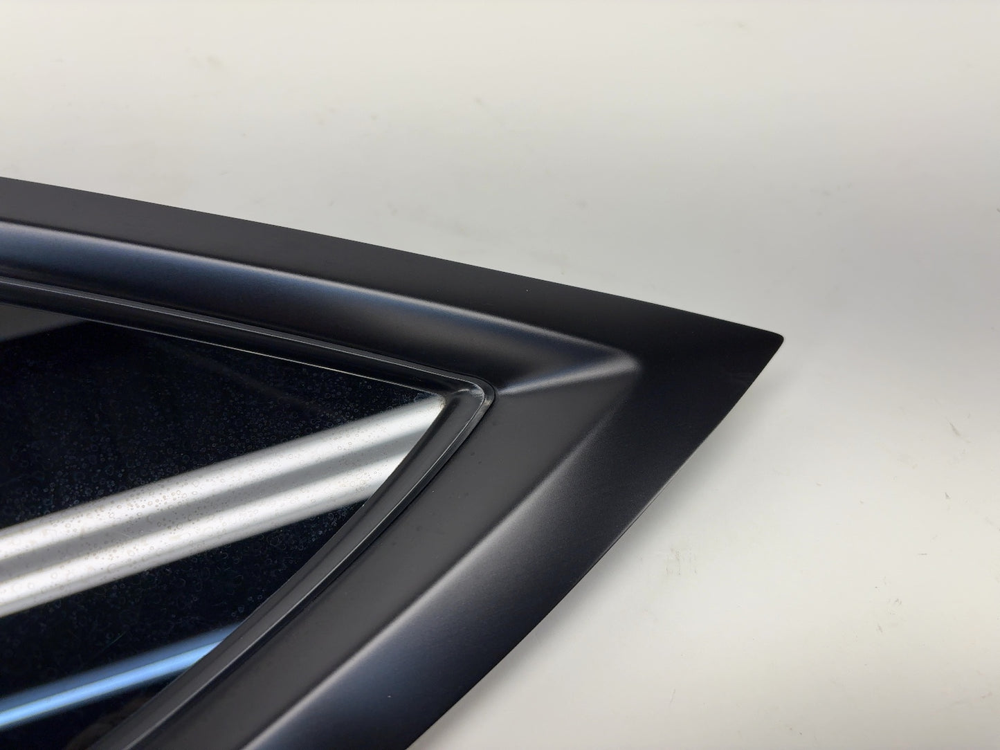2021-2023 Tesla Model Y Left Quarter Glass 1495740-99-H
