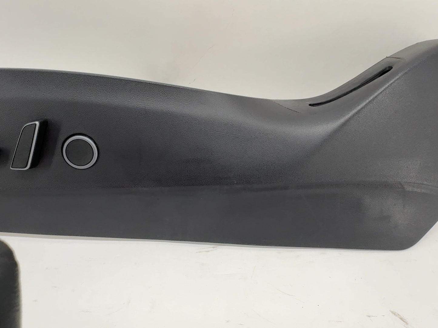 2022 Tesla Model 3 Front Left Driver Seat Trim With Buttons 1088964-00-F