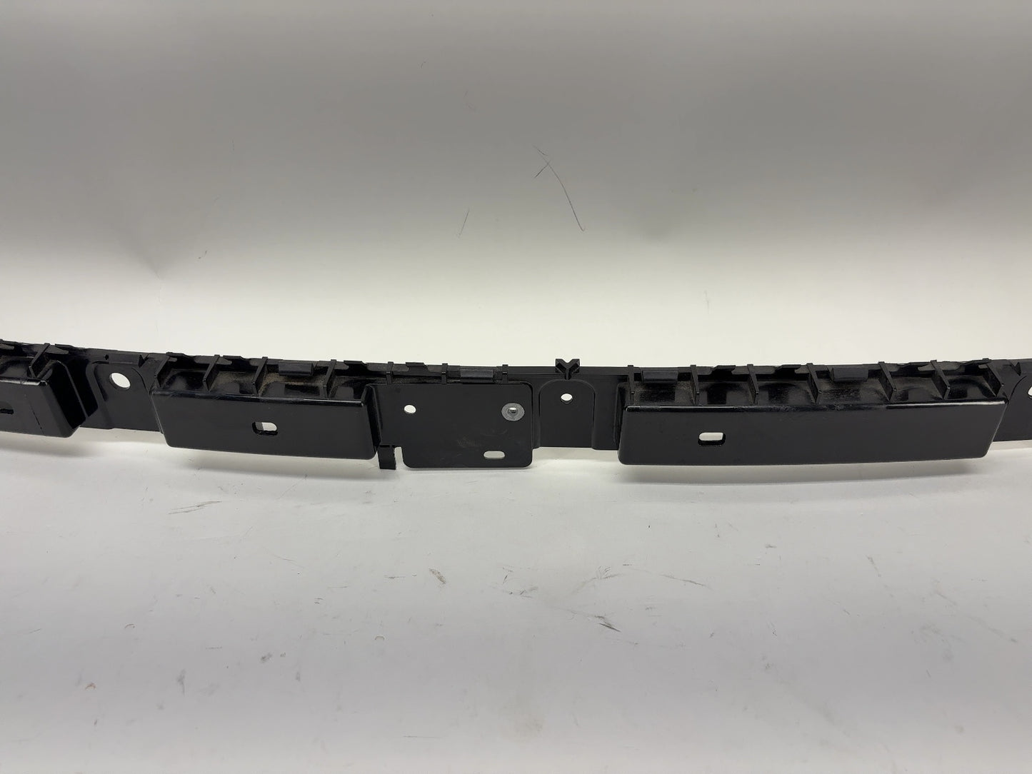 2023 Tesla Model 3 Rear Bumper Center Bracket 1083994-00-G