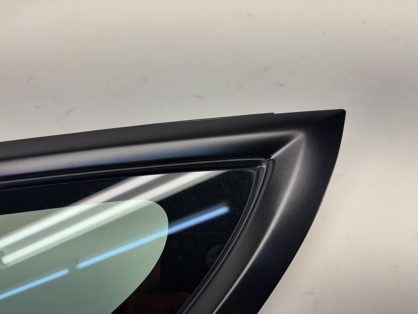 2021-2023 Tesla Model 3 Left Quarter Glass 1514978-01-C