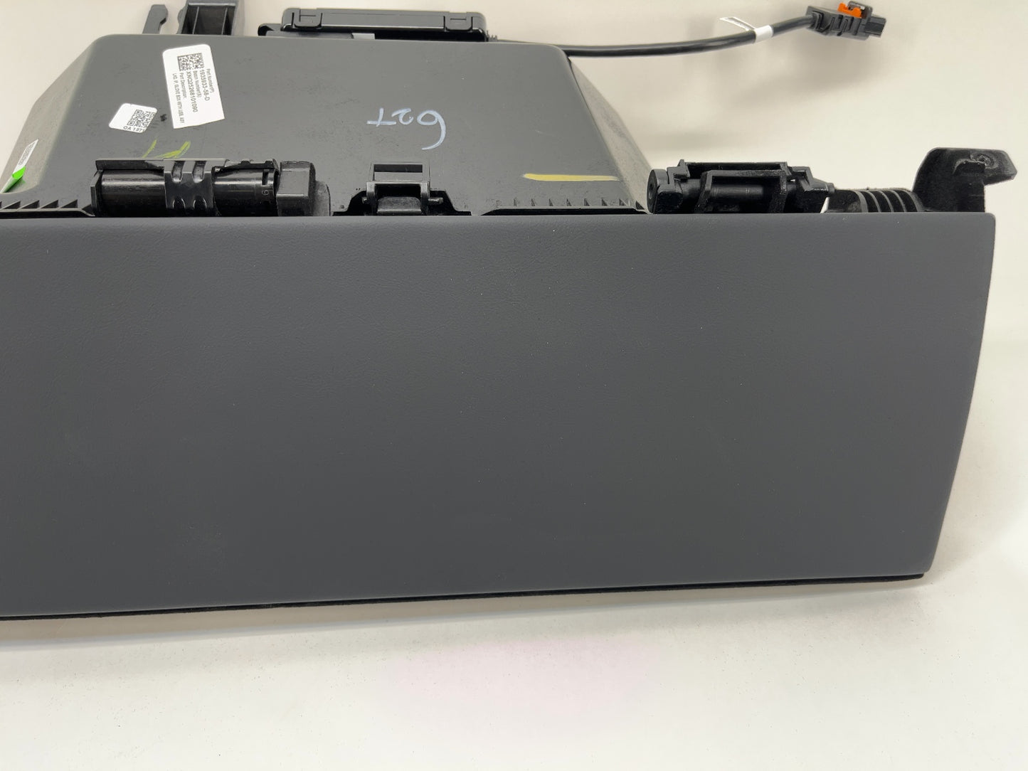 2026 Tesla Model Y Juniper Instrument Panel Glove Box 1935934-58-A