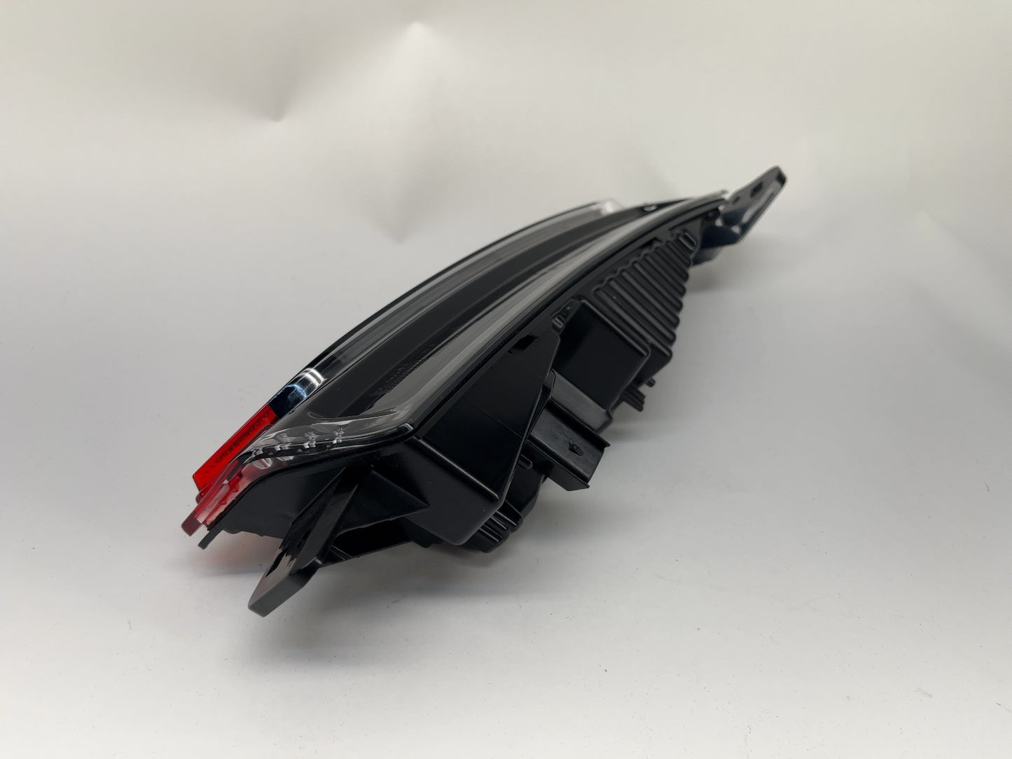 2025 Tesla Model 3 Highland Rear Bumper Lamp Right 1712514-00-E