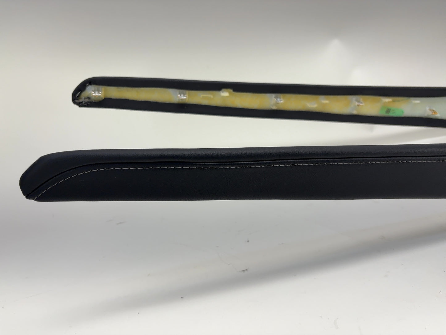 2022-2025 Tesla Model Y Center Console 2.0 Trim 1755541-00-B
