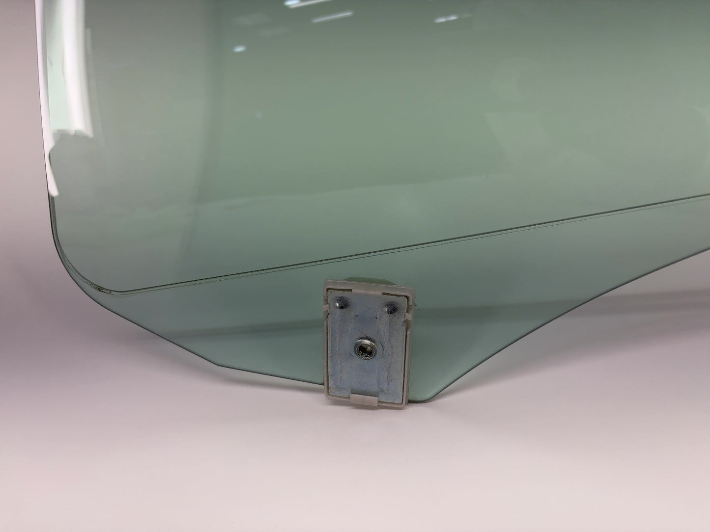 2024-2025 Tesla Model 3 Highland Front Left Door Glass Laminated 1768719-00-D