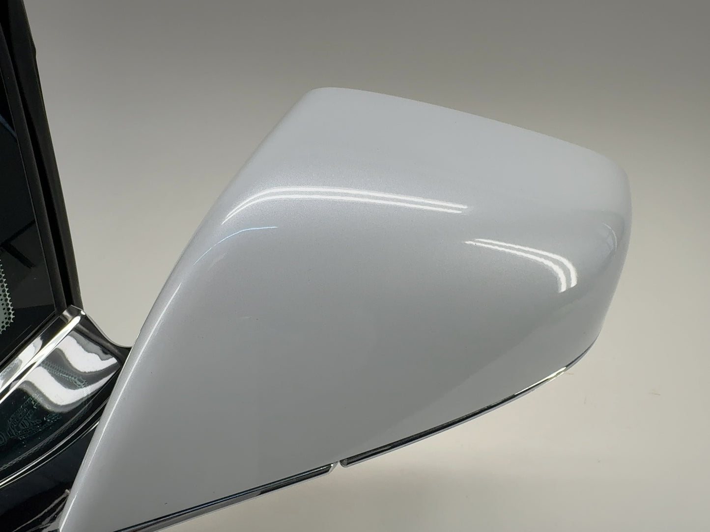2015 Tesla Model S Front Left Door Mirror Assembly 1041317-00-A
