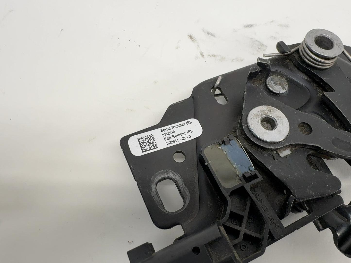 2019 Tesla Model 3 Hood Latch 1033011-00-G