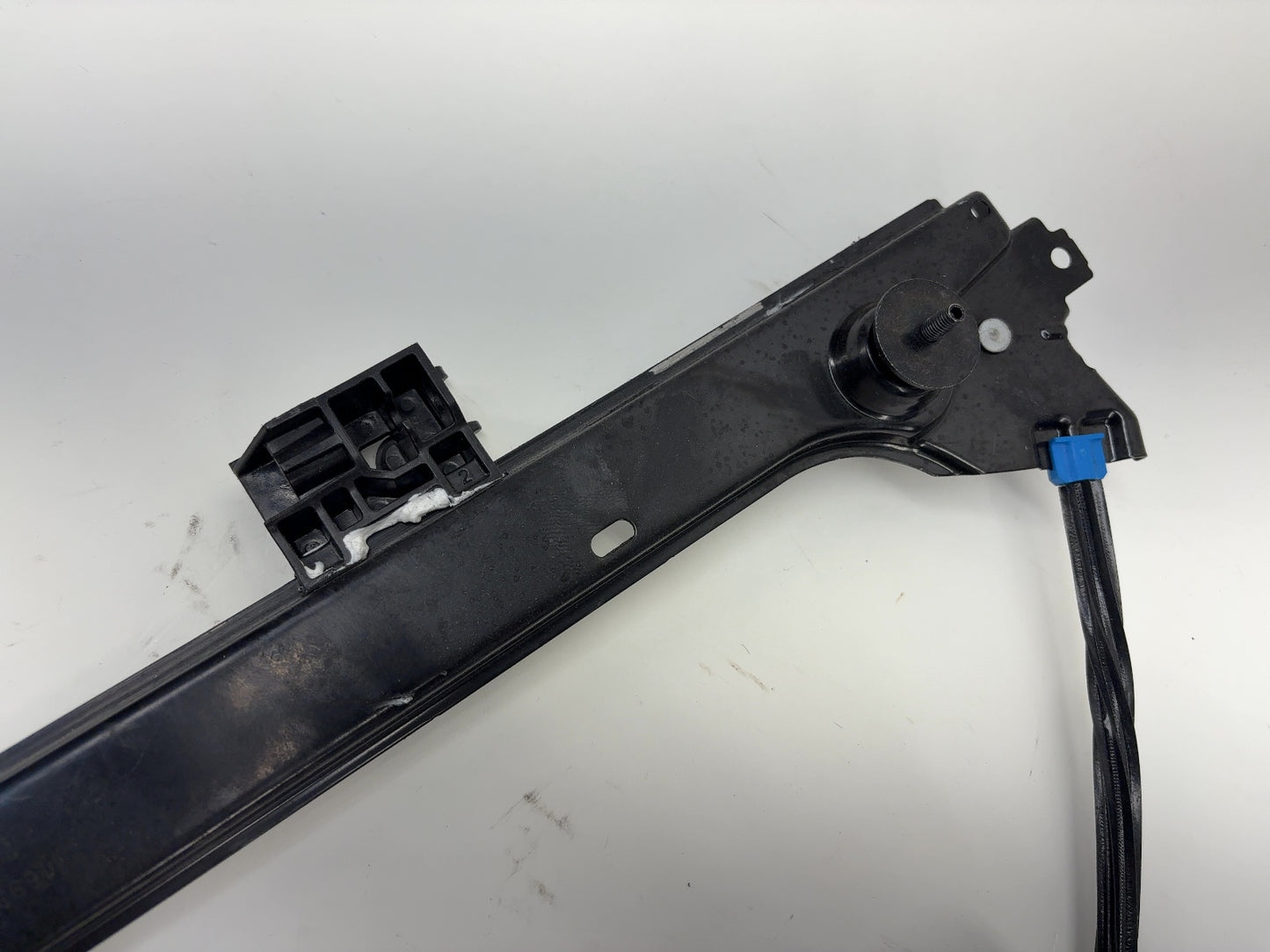 2019 Tesla Model X Window Regulator Front Right 1028819-00-F
