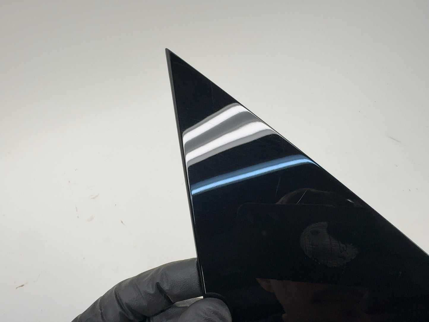 2021-2022 Tesla Model 3 Exterior Mirror A Pillar Applique Right 1130656-00-E