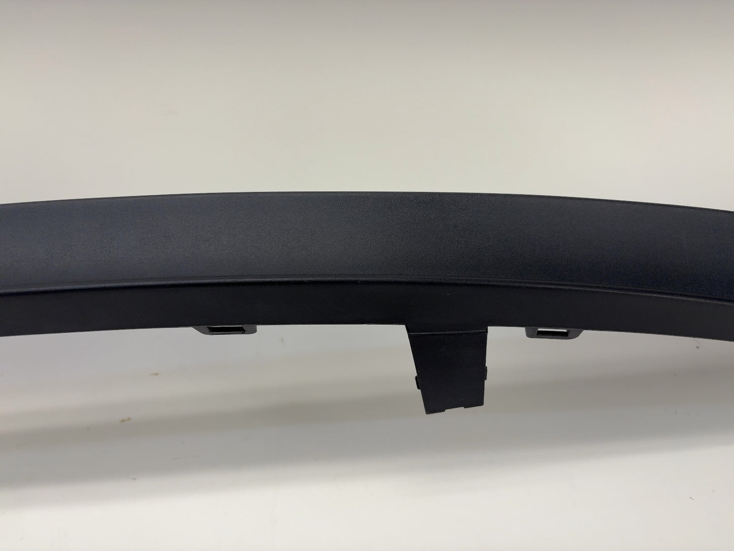 2022 Tesla Model 3 Rear Bumper Valance 1083984-00-D