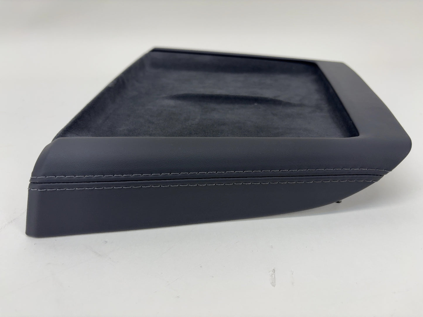 2025-2026 Tesla Model 3 Highland Wireless Charging Module & Pad 1761810-00-D