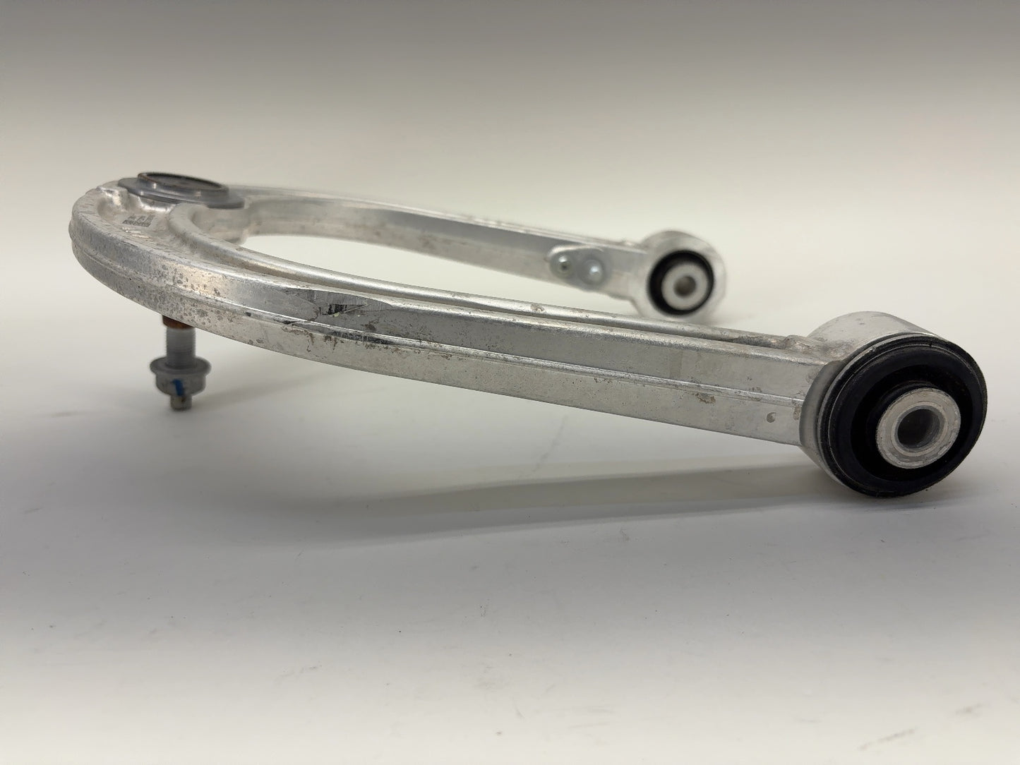 2023-2024 Rivian R1S R1T Front Left Upper Control Arm U PT00001853-J