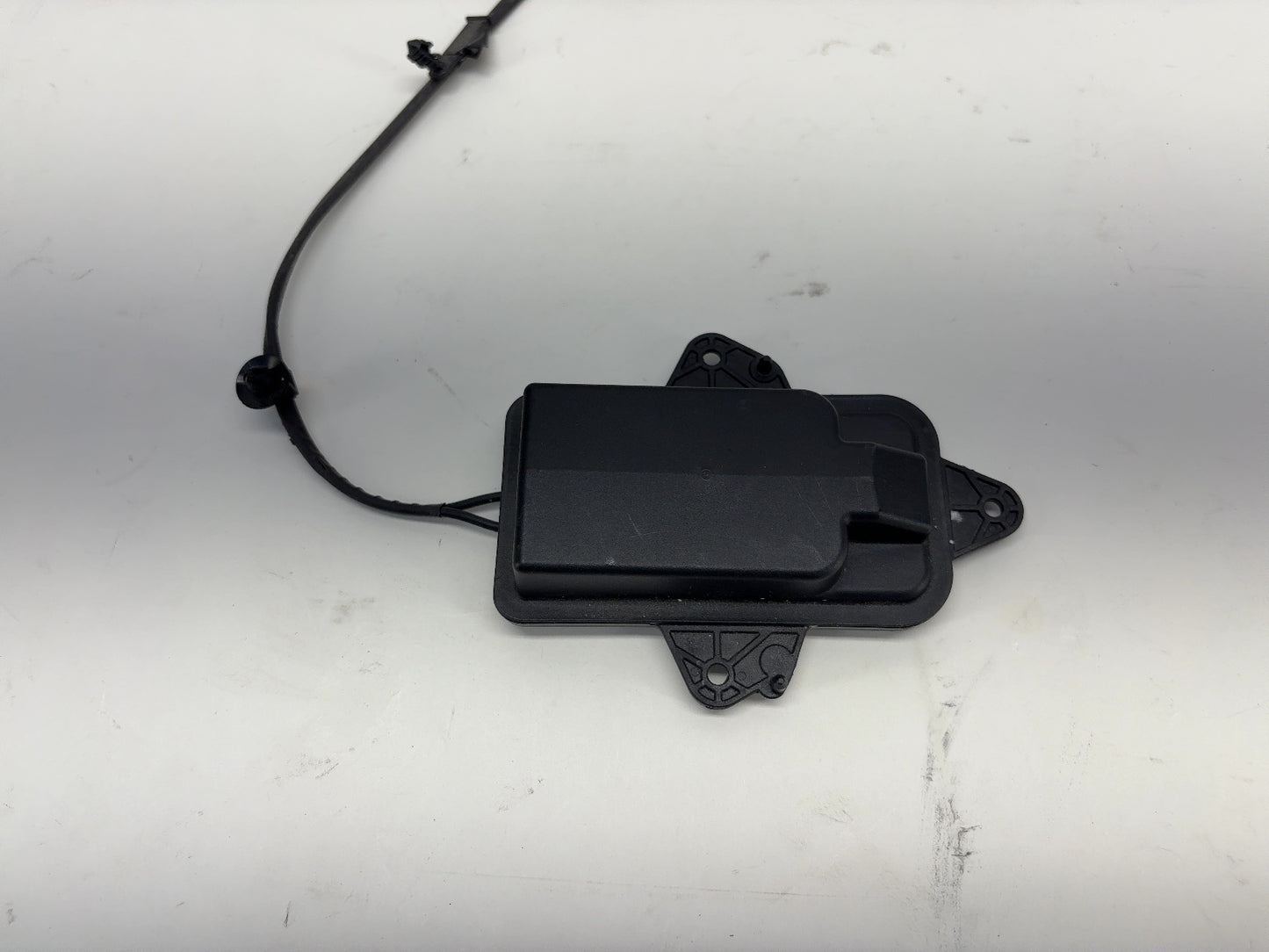 2023 Rivian R1S Liftgate Lower Harness PT00623962-A