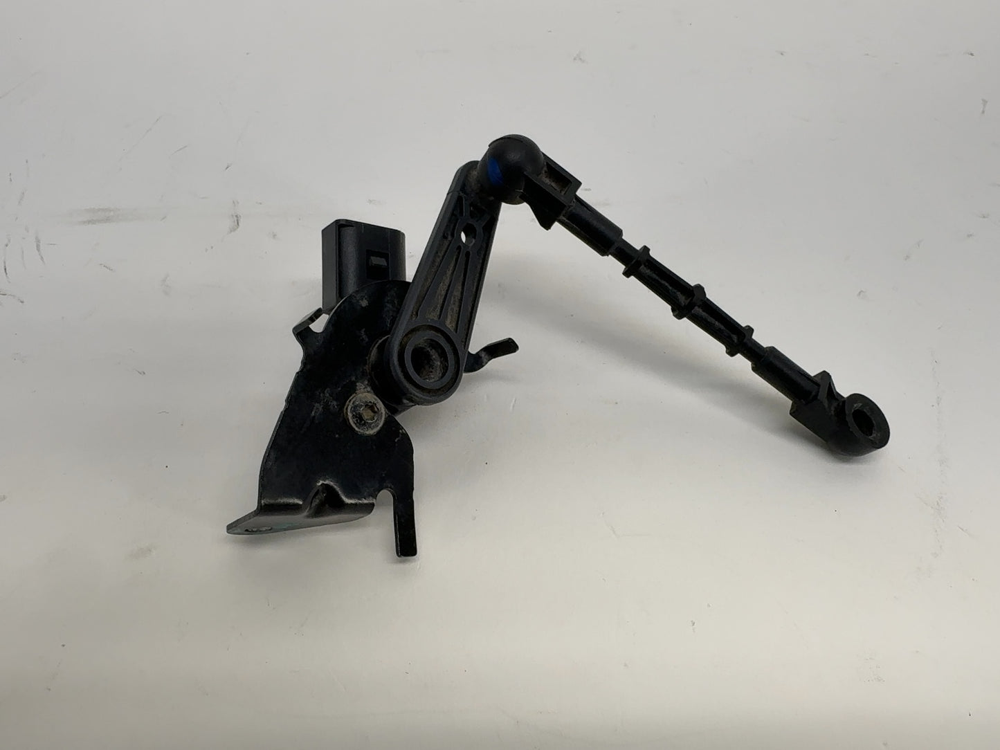 2023 Rivian R1S R1T Rear Right Ride Height Sensor PT00039817-D