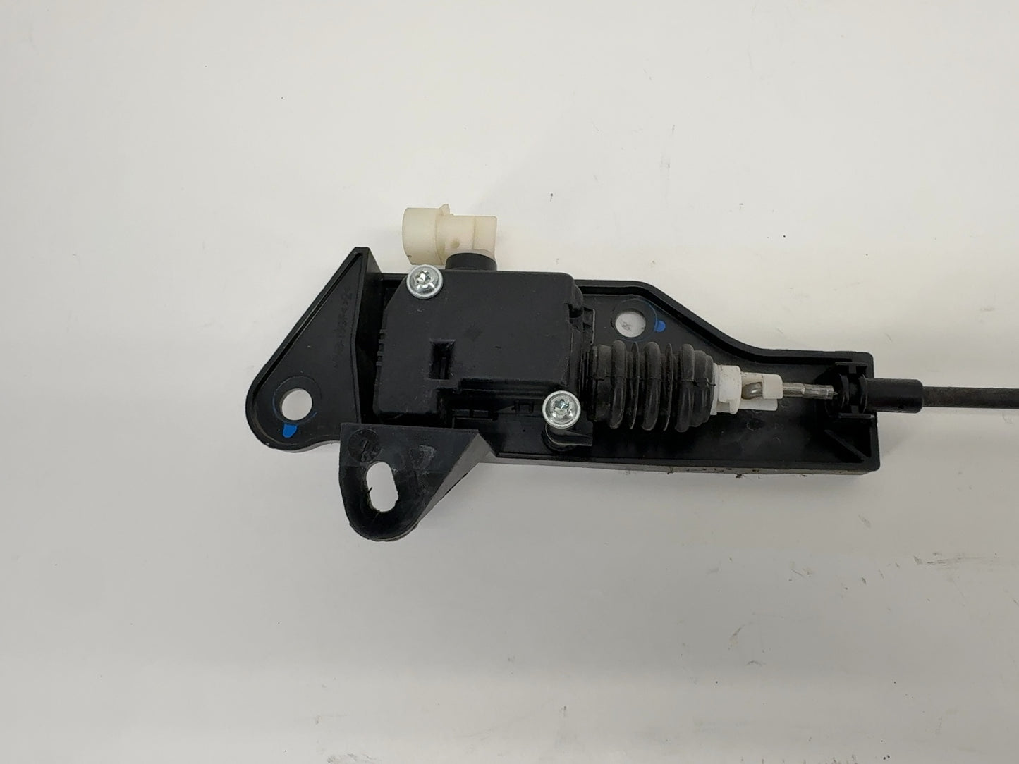 2018-2019 Tesla Model 3 Hood Latch With Actuators 1033011-00-G