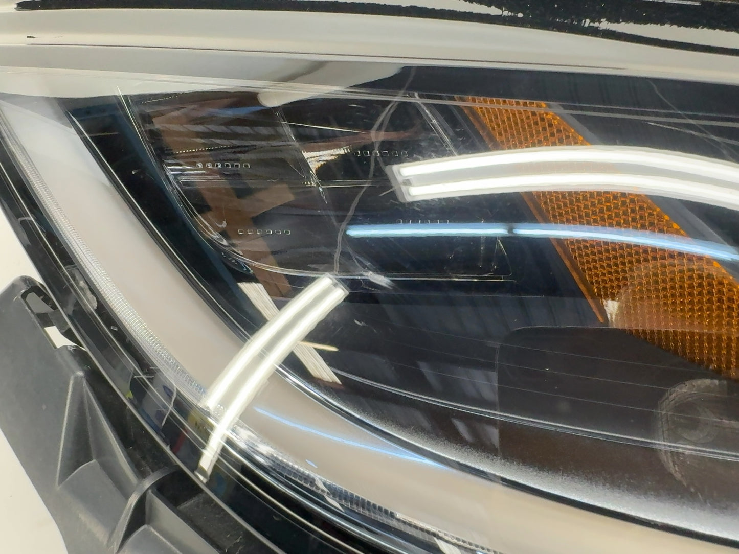 2025 Tesla Model 3 Highland Right Headlamp 1694087-00-H