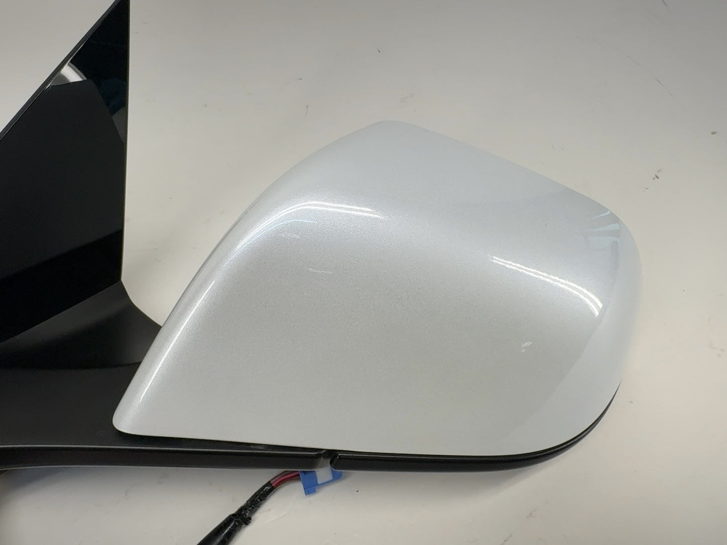 2025 Tesla Model 3 Highland Front Left Door Mirror Assembly 1592031-00-H