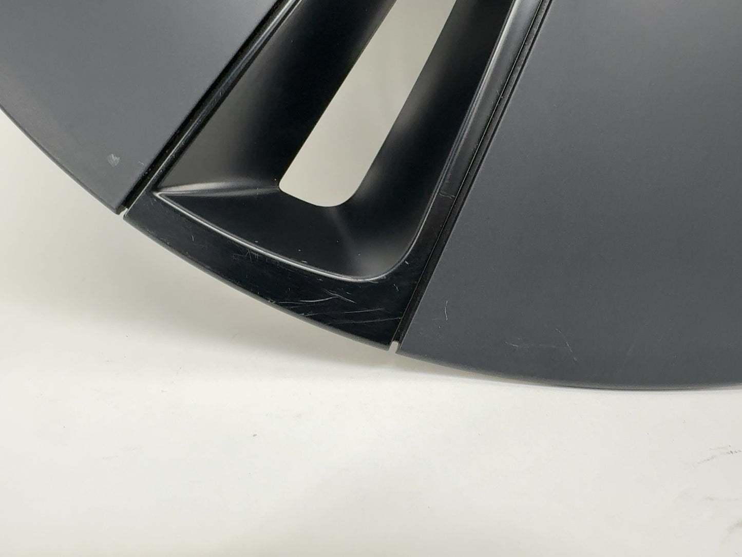 2024-2025 Tesla Model 3 Highland 18 Inch Photon Wheel Cover Note* 1344251-P0-B