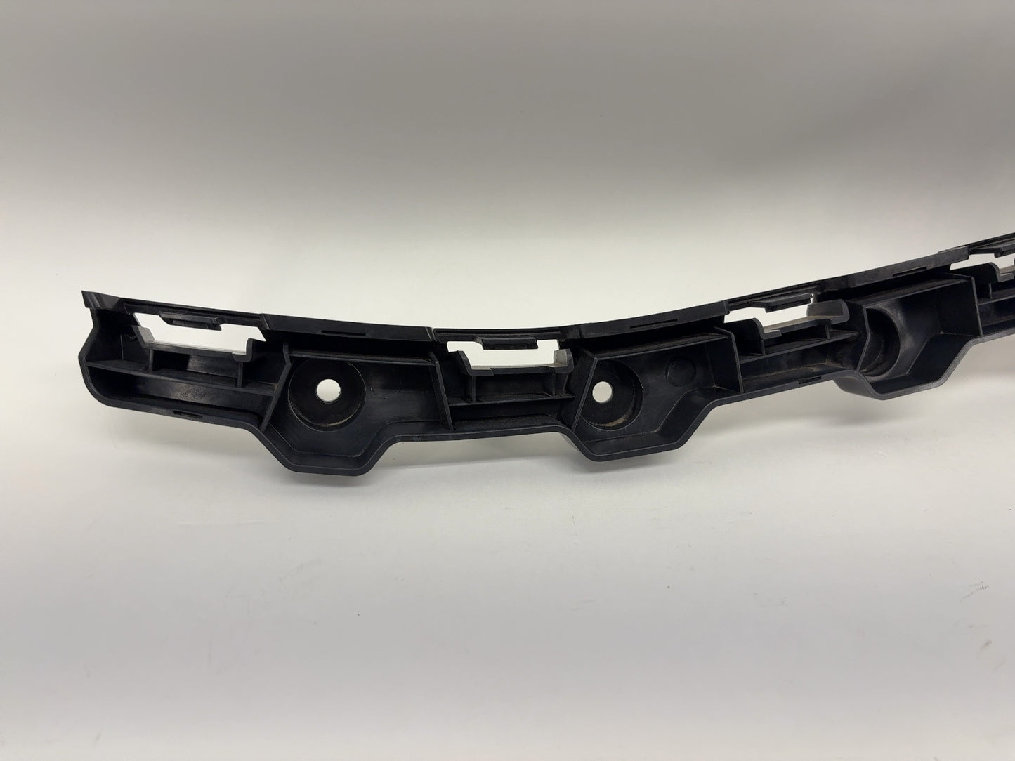 2024 Rivian R1T Rear Bumper Right Support Bracket PT00003645-E