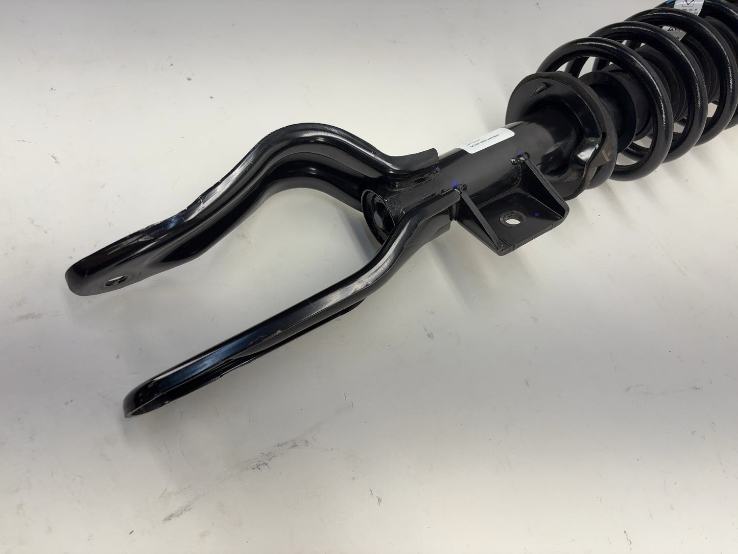 2021 Tesla Model 3 Front Left Strut Absorber Sport 1044363-00-F