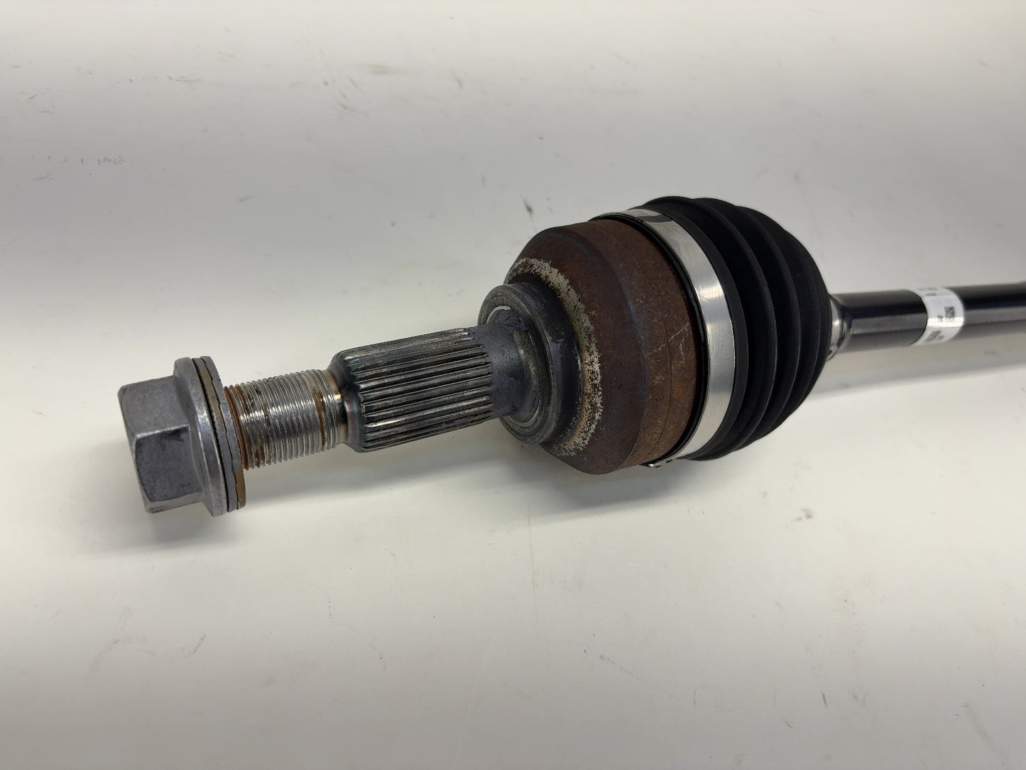 2021 Tesla Model 3 Front Axle Shaft Left Or Right 1044119-00-D