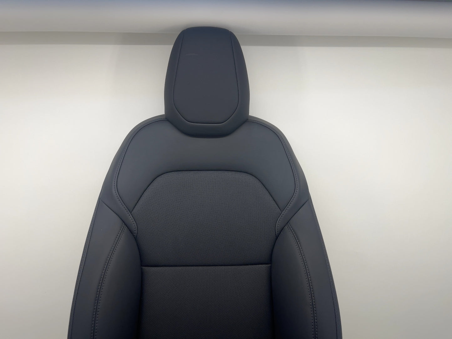 2025 Tesla Model 3 Highland Front First Row Seat Right Black 7754324-01-B