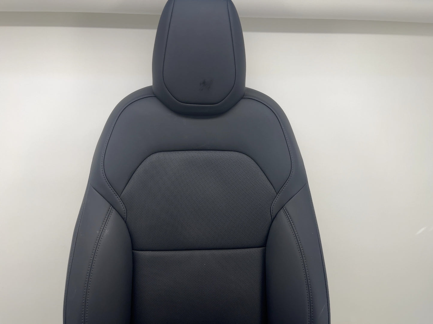 2025 Tesla Model 3 Highland Front Left Seat Assembly 7754322-01-C