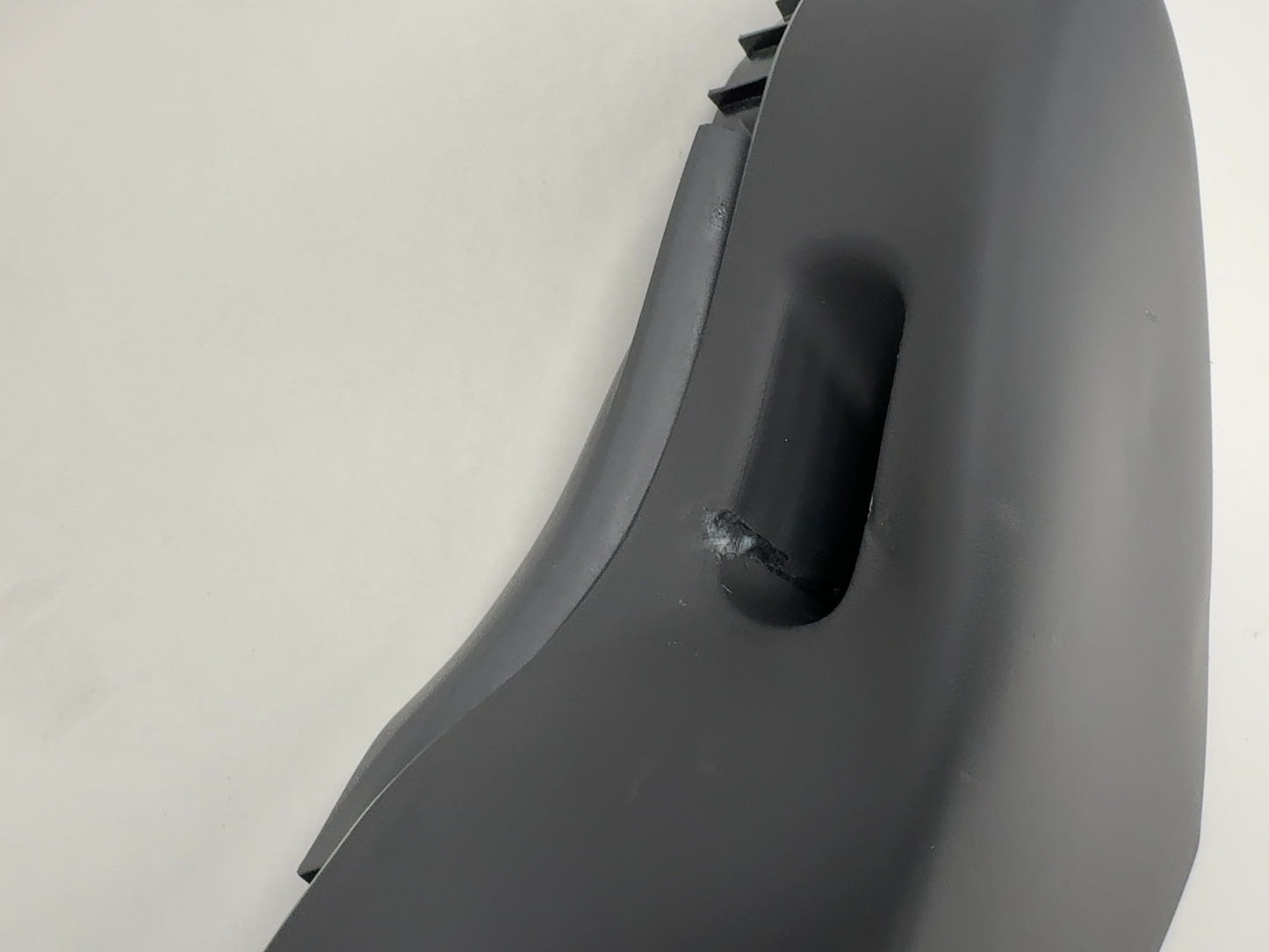 2025 Tesla Model 3 Highland Left Seat Trim With Buttons 2002256-00-D