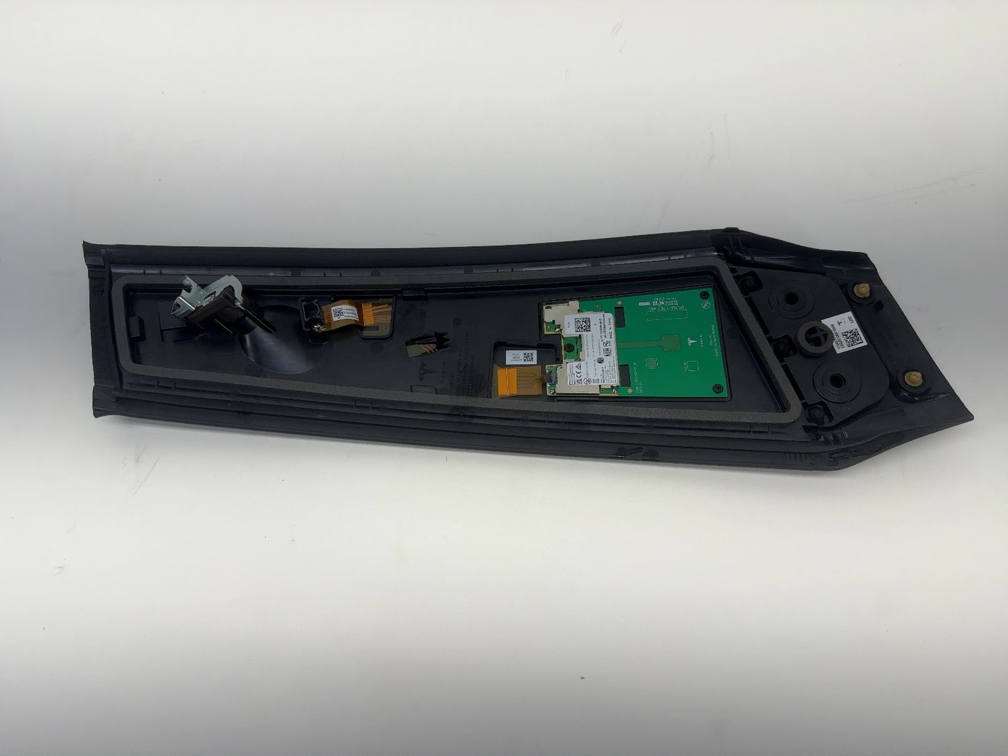 2025-2026 Tesla Model 3 Highland B Pillar Glass W Camera Right 1734279-99-H