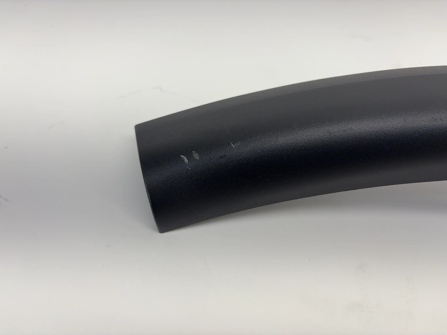 2026 Tesla Model Y Juniper Rear Fender Garnish Right 1937596-00-D