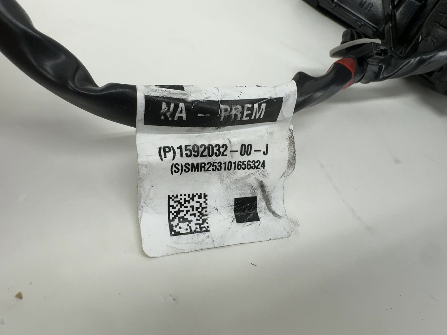 2025-2026 Tesla Model 3 Highland Front Right Door Mirror Assembly 1592032-00-J