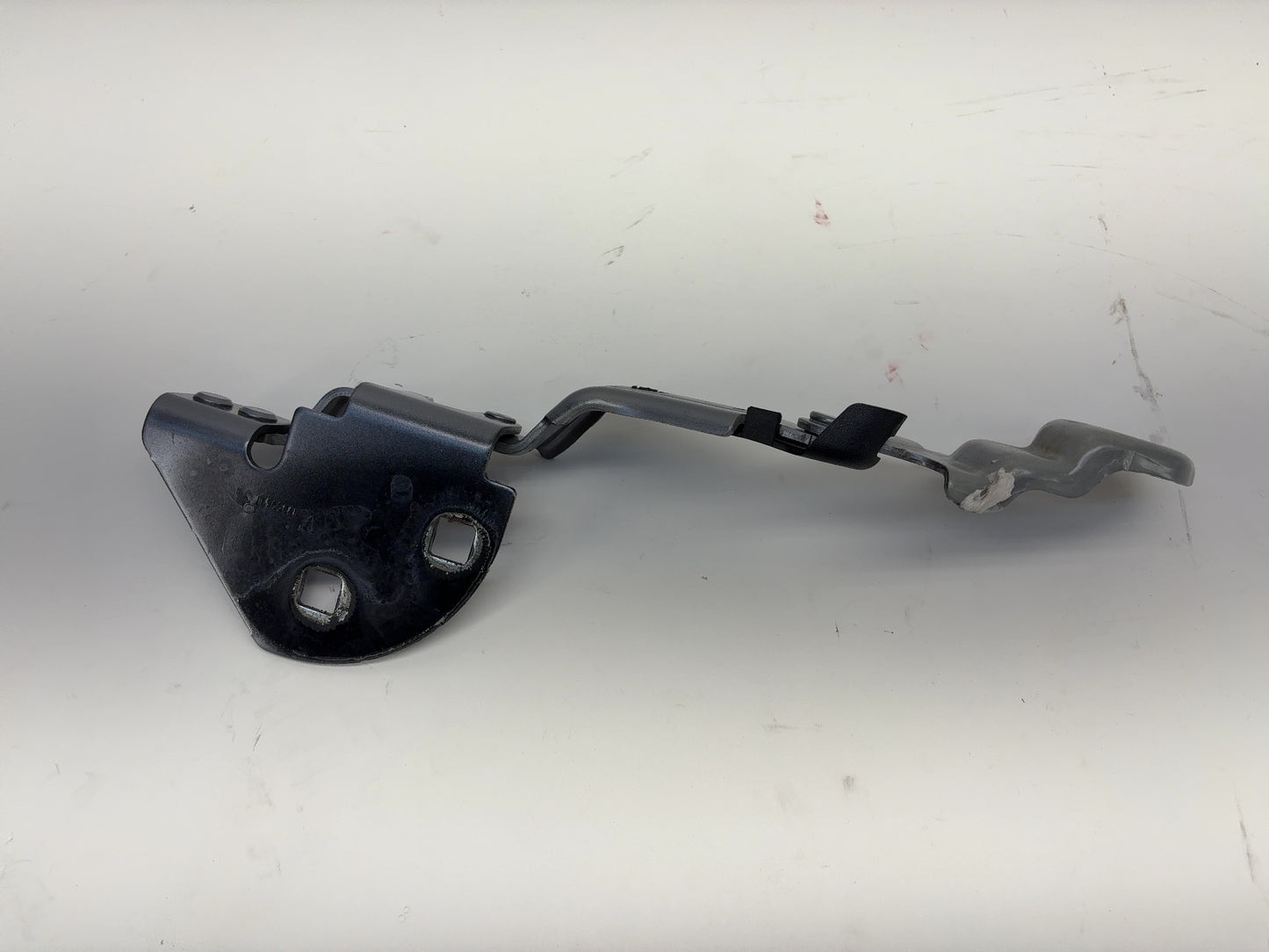2025 Tesla Model 3 Highland Hood Hinge Right 1774936-00-B
