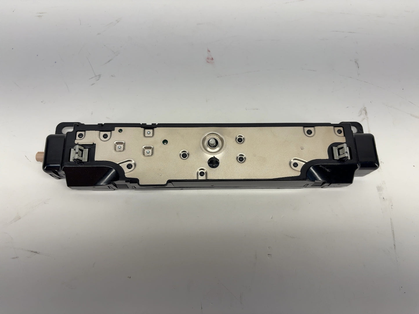 2023 Tesla Model Y Bluetooth Wifi Antenna 1585601-00-E