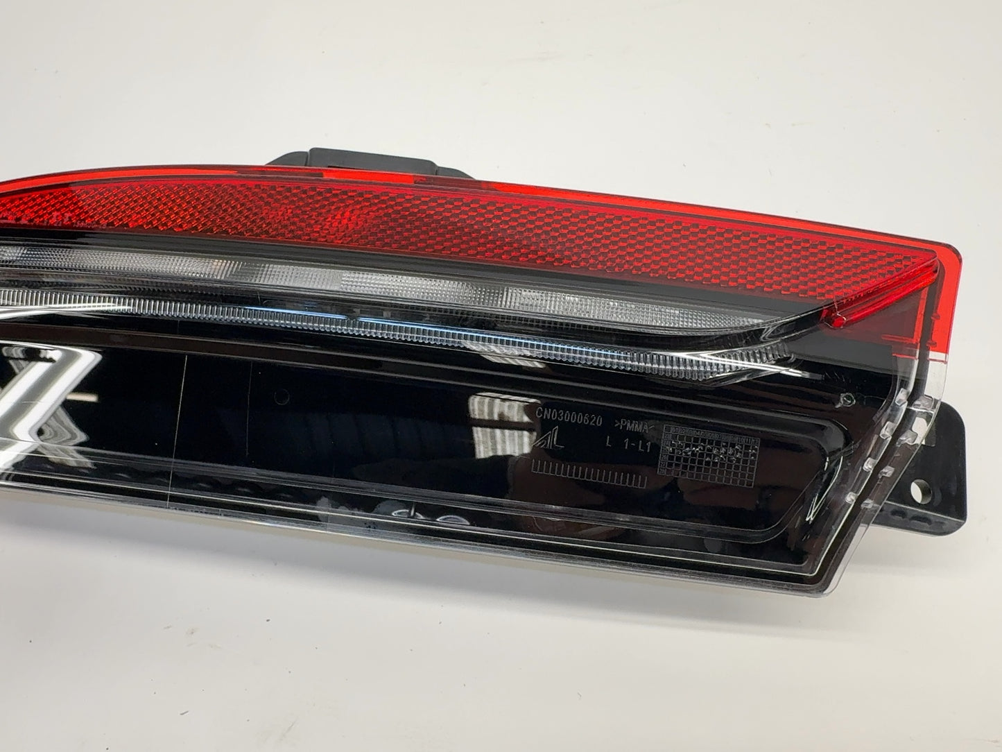 2025-2026 Tesla Model 3 Highland Rear Bumper Left Light 1712513-00-E